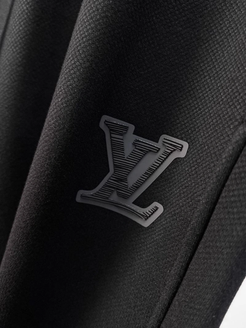 Snug Louis Vuitton Long Pants 134033