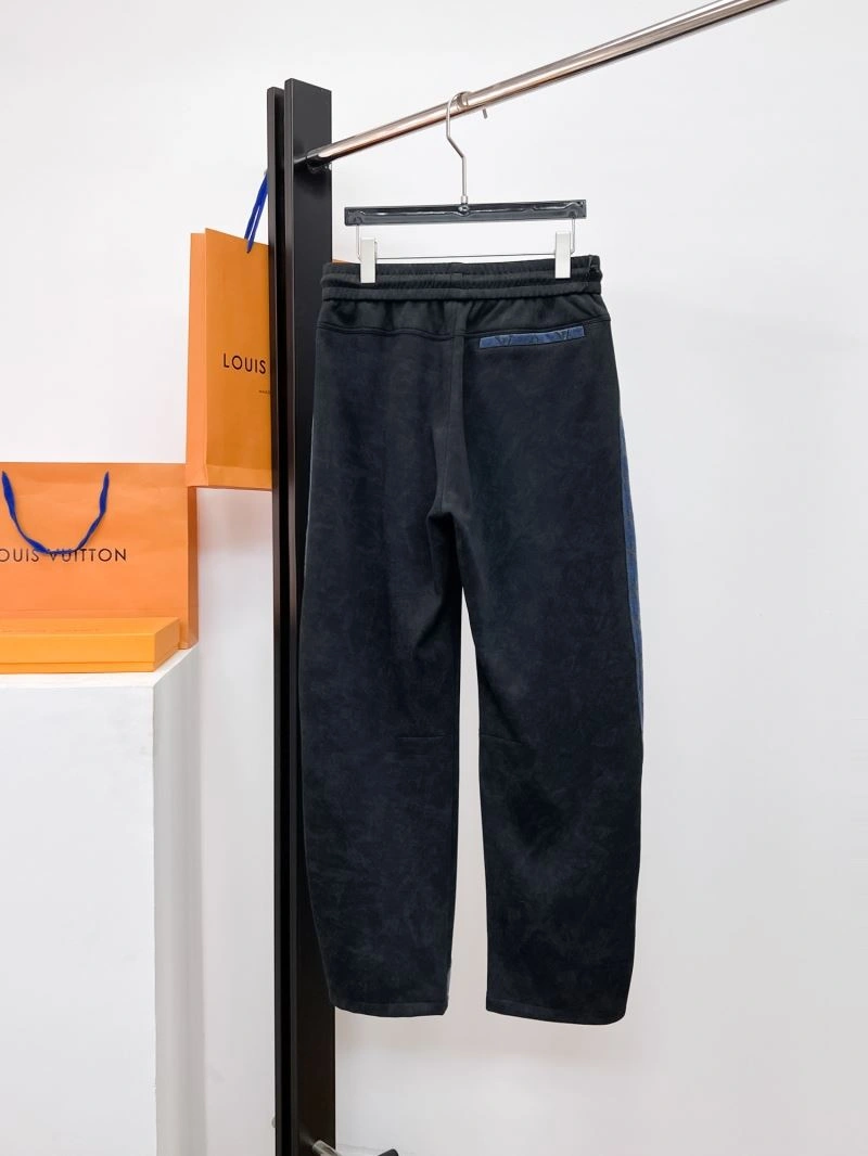 Louis Vuitton Long Pants Sleek 134004