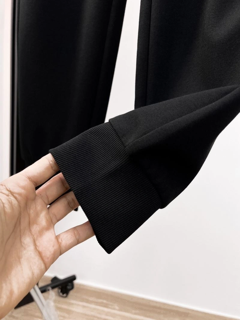Elegant Louis Vuitton Long Pants 133981