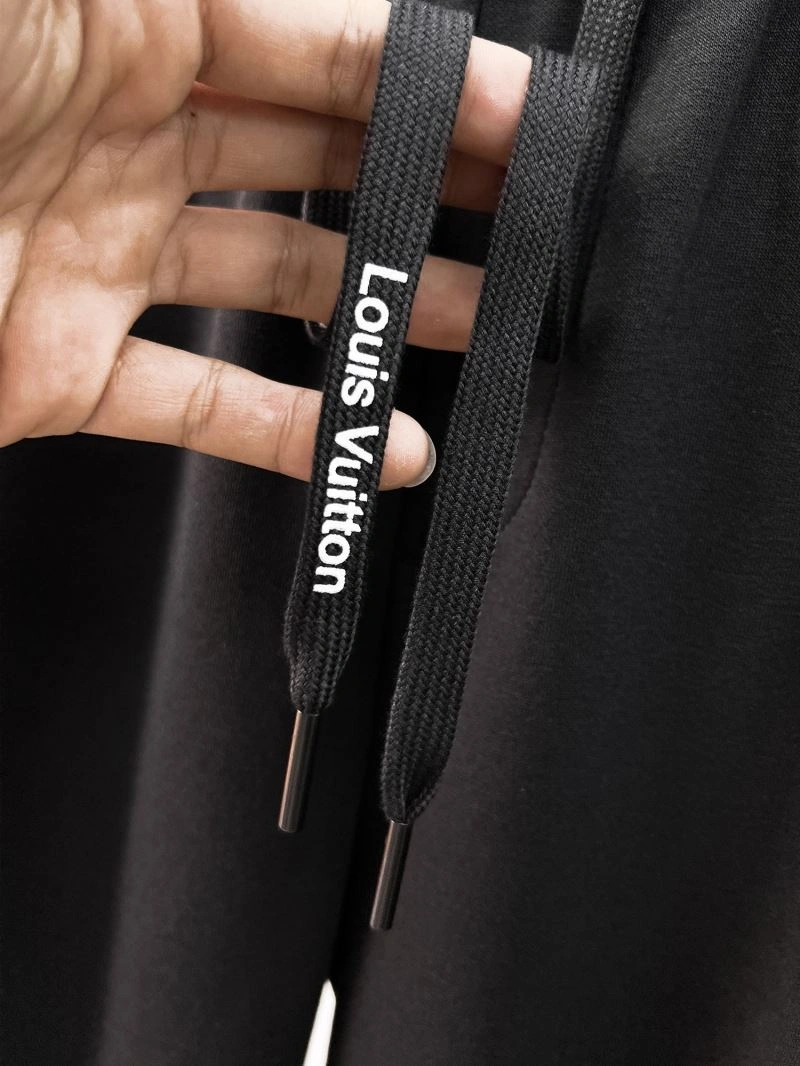 Elegant Louis Vuitton Long Pants 133981