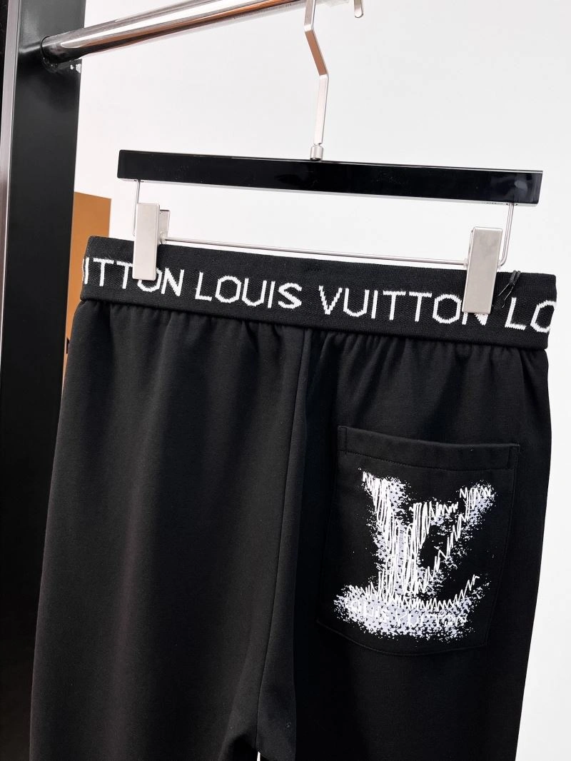 Elegant Louis Vuitton Long Pants 133981