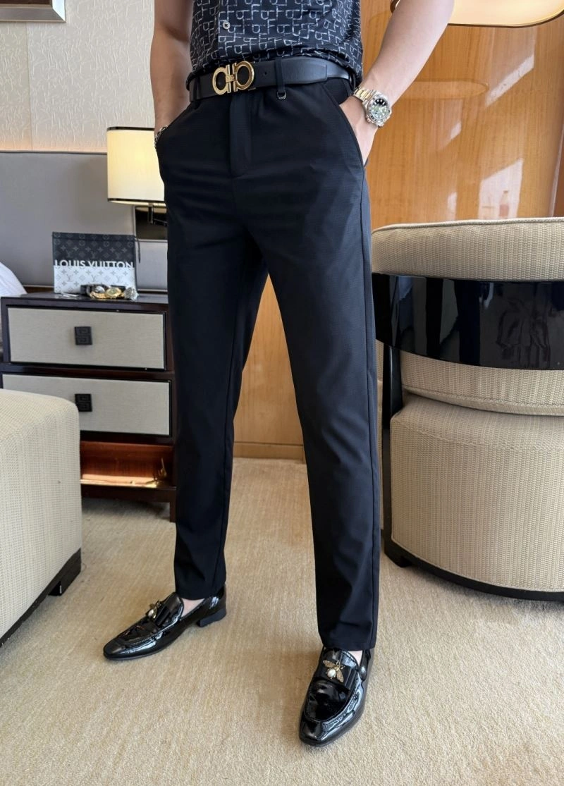 Louis Vuitton Long Pants Casual 133972