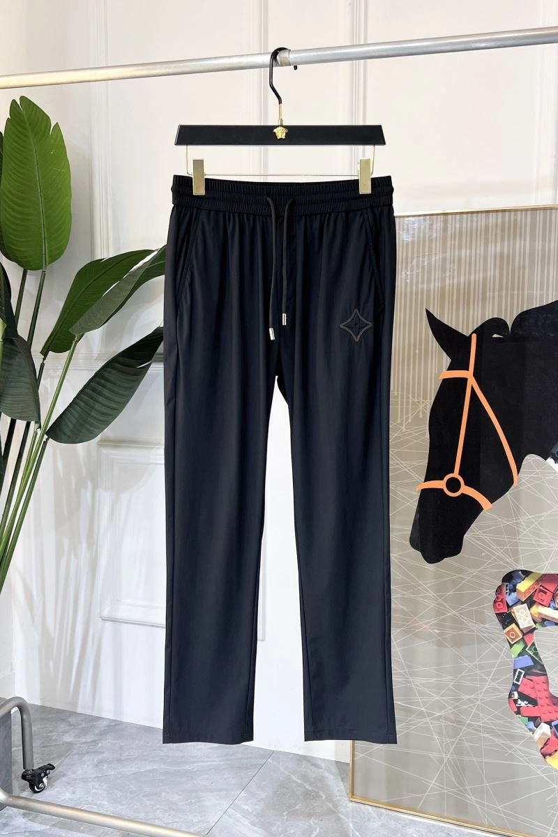 Versatile Louis Vuitton Long Pants 133995