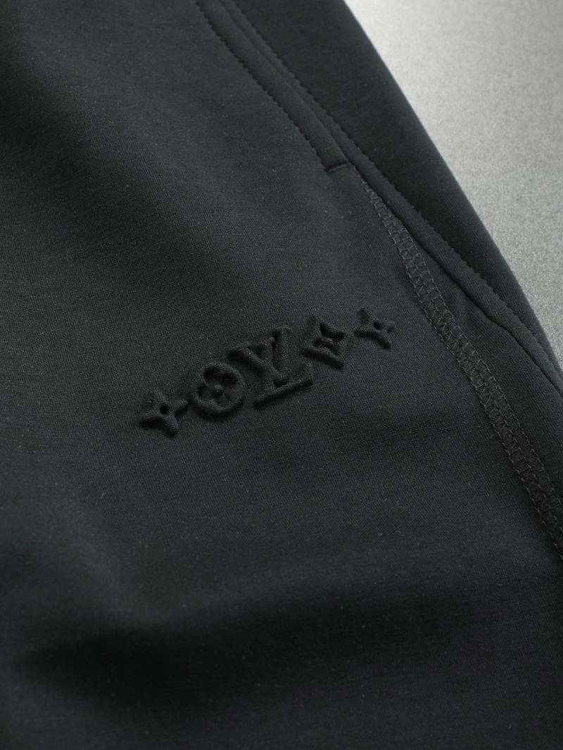 Elegant Louis Vuitton Long Pants 133978