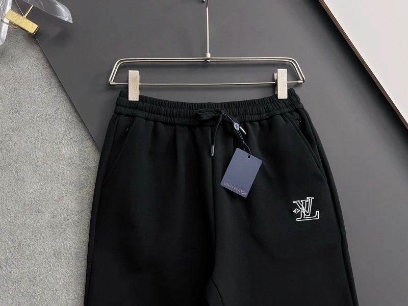 Sophisticated Louis Vuitton Long Pants 133974
