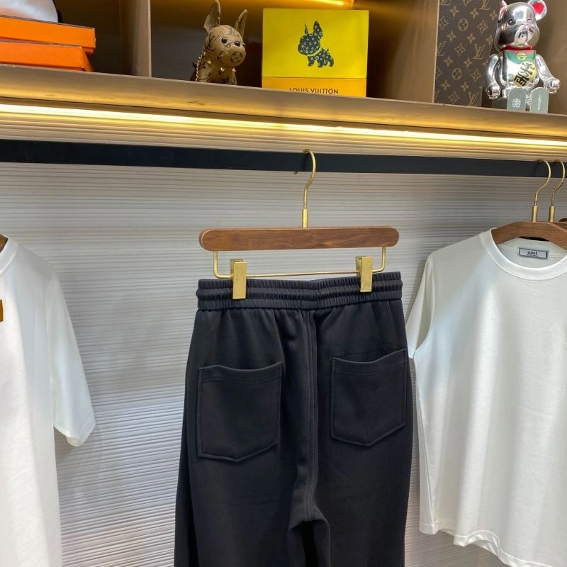 Louis Vuitton Long Pants Classic 133985