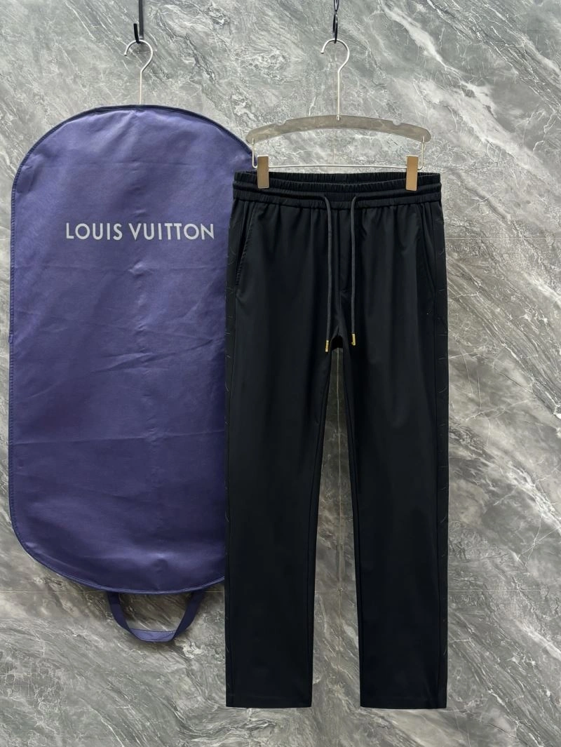 Timeless Louis Vuitton Long Pants 133977