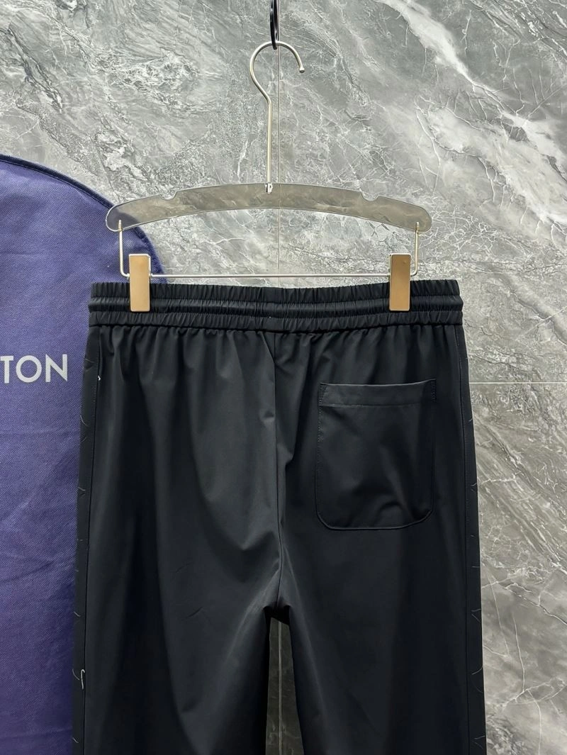 Timeless Louis Vuitton Long Pants 133977
