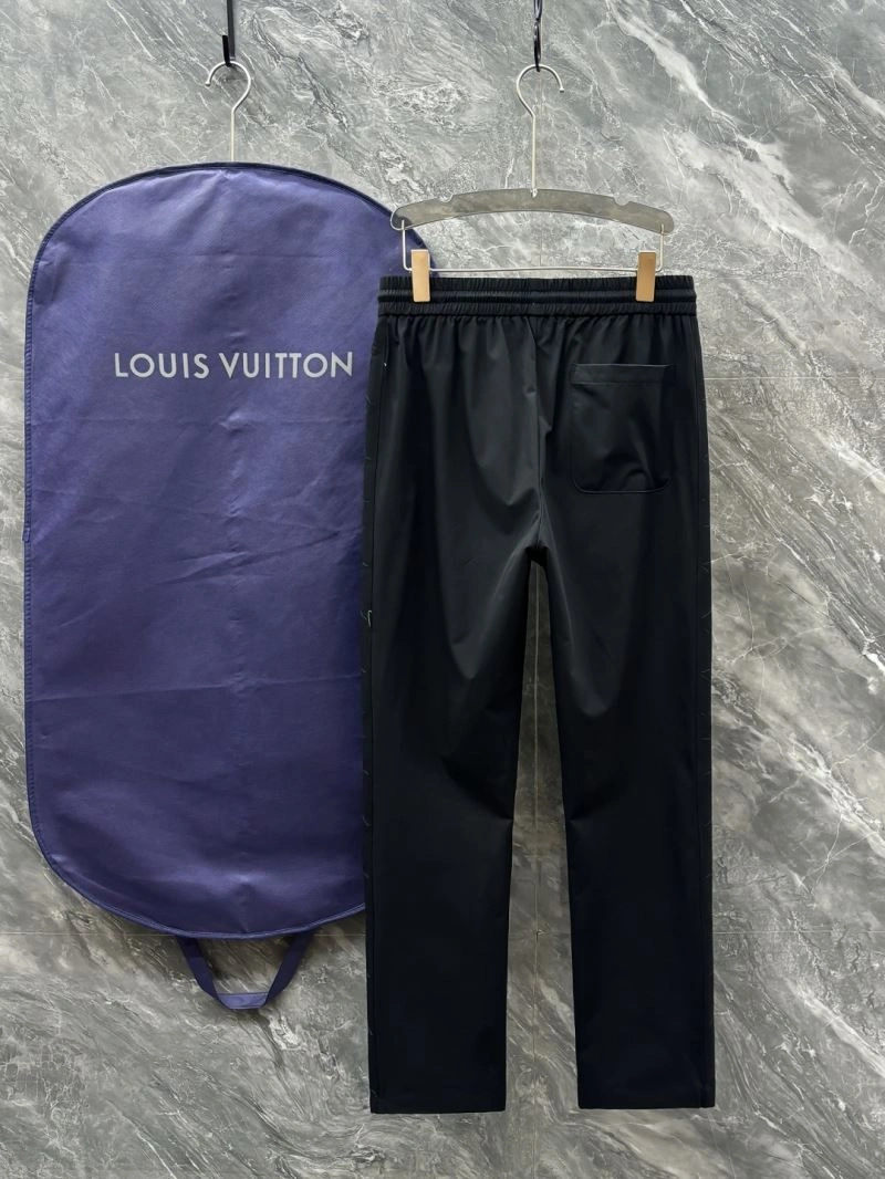 Timeless Louis Vuitton Long Pants 133977