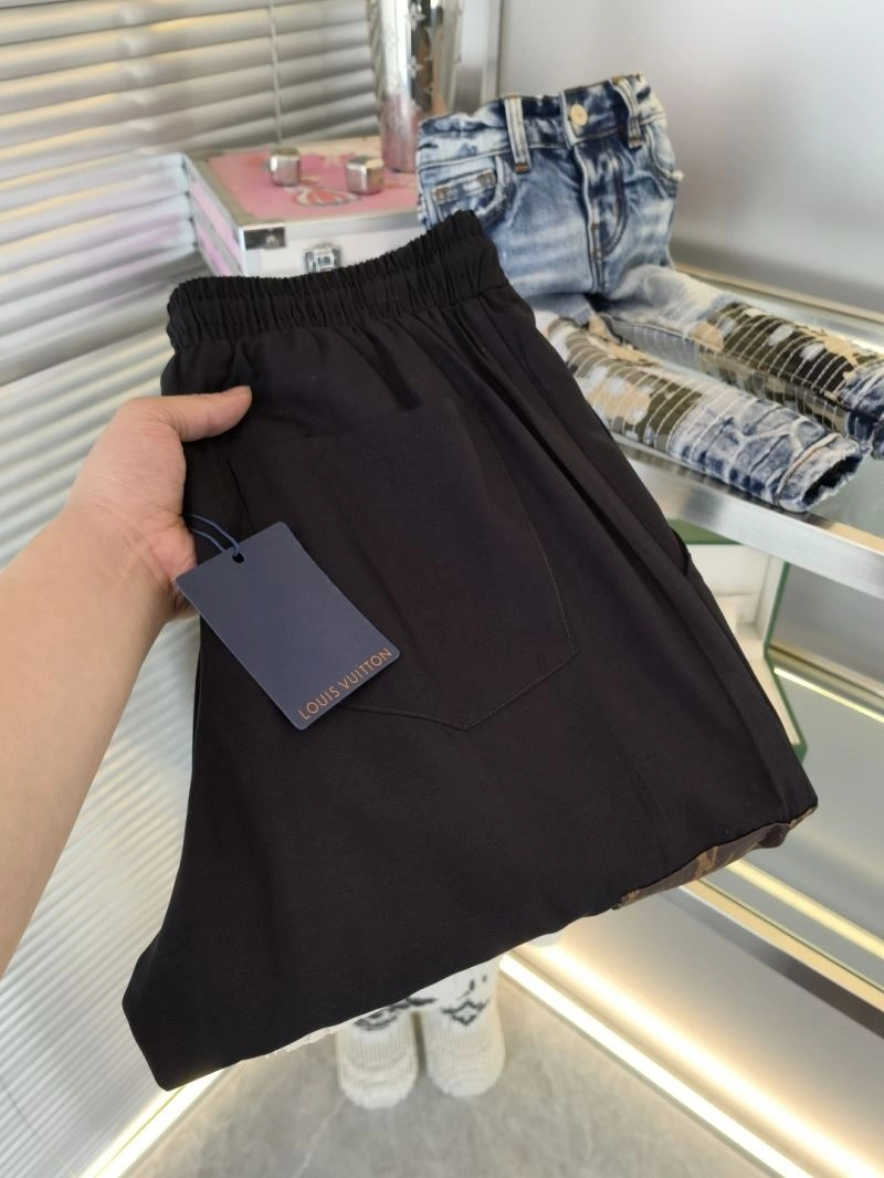 WaterResistant Louis Vuitton Long Pants 133047