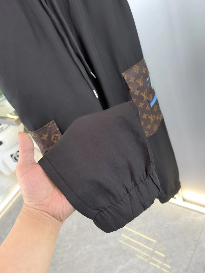 WaterResistant Louis Vuitton Long Pants 133047