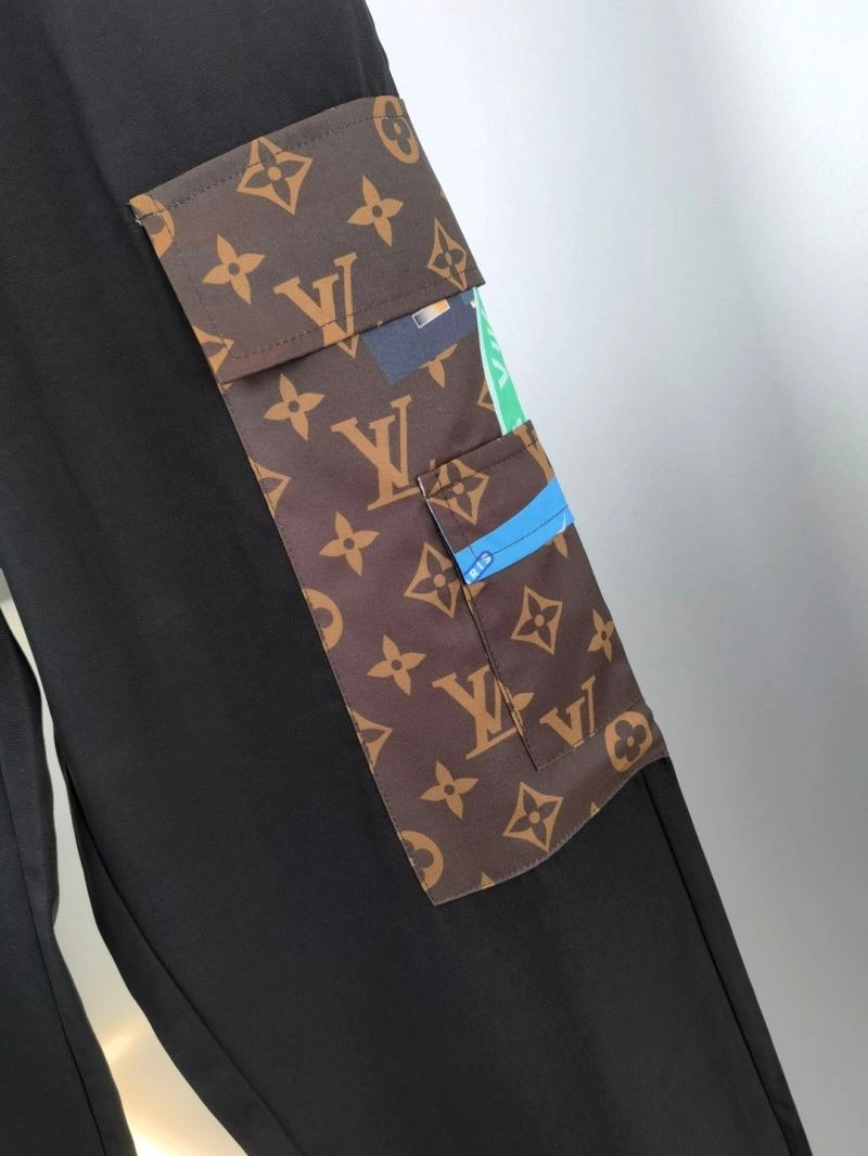 WaterResistant Louis Vuitton Long Pants 133047