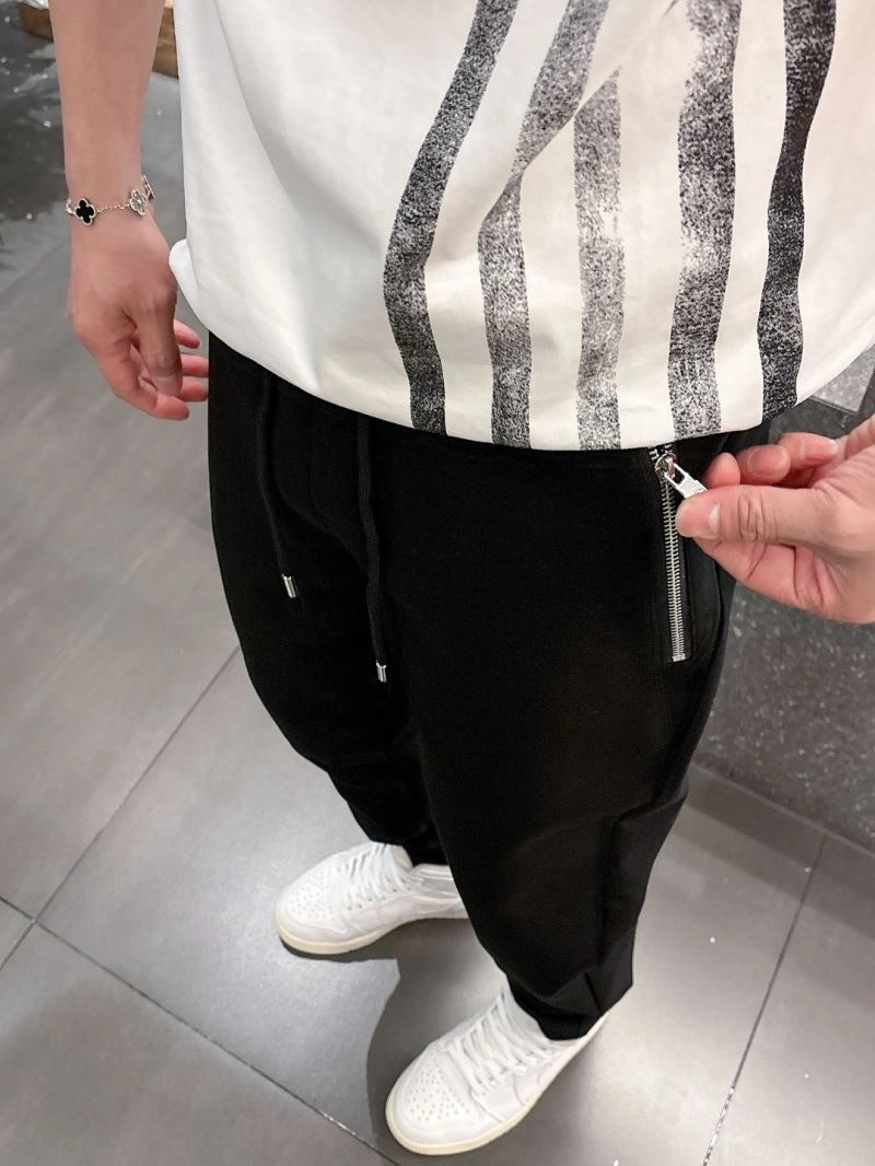 Snug Louis Vuitton Long Pants 133049