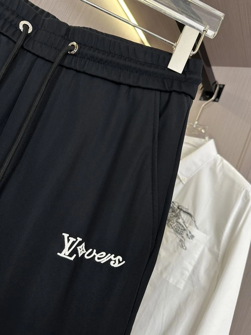 UrbanChic Louis Vuitton Long Pants 133044