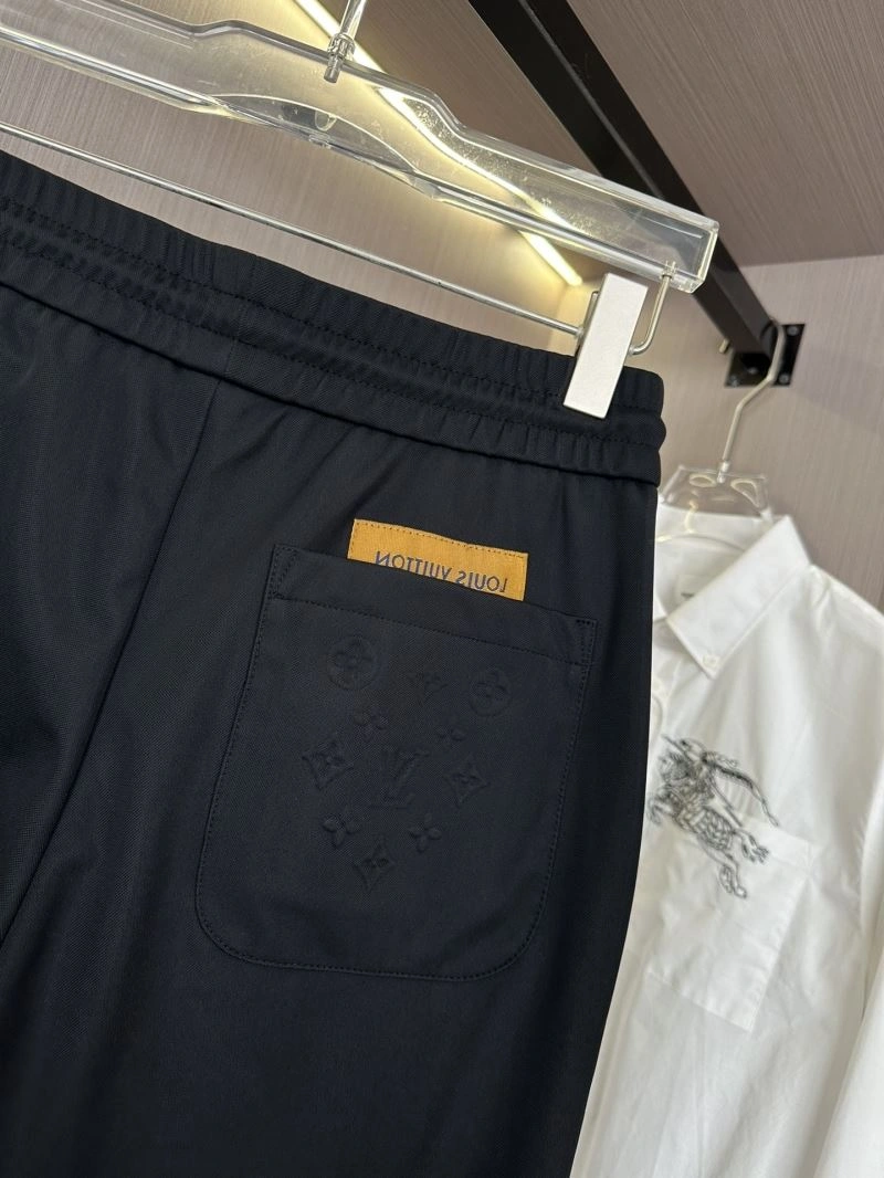 UrbanChic Louis Vuitton Long Pants 133044