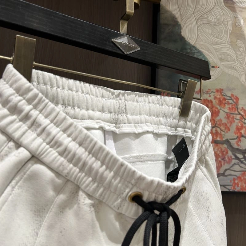 Versatile Louis Vuitton Long Pants 133046