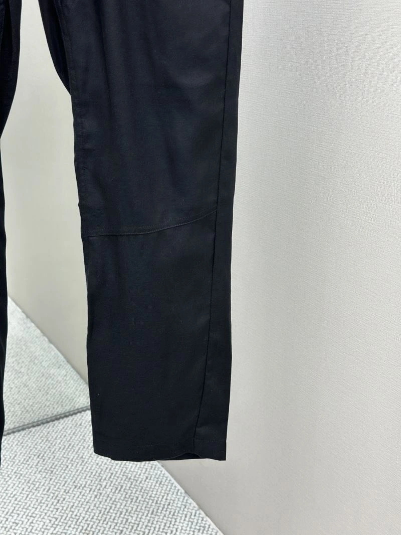 Louis Vuitton Long Pants WeatherProof 133031