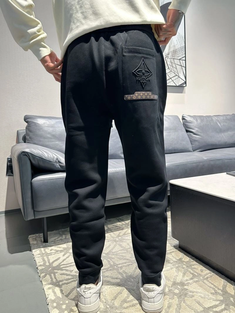 Functional Louis Vuitton Long Pants 133043