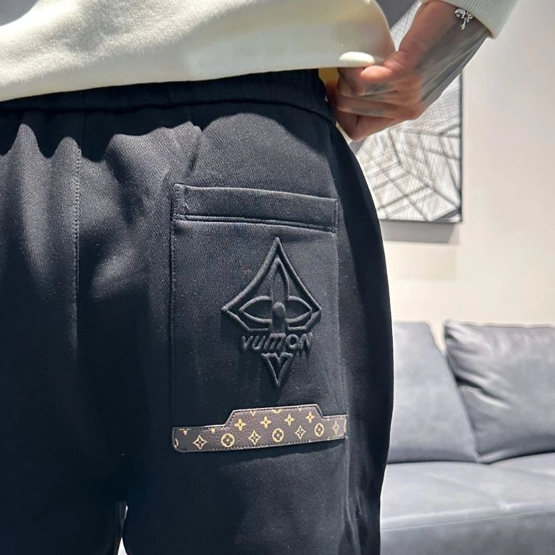 Functional Louis Vuitton Long Pants 133043