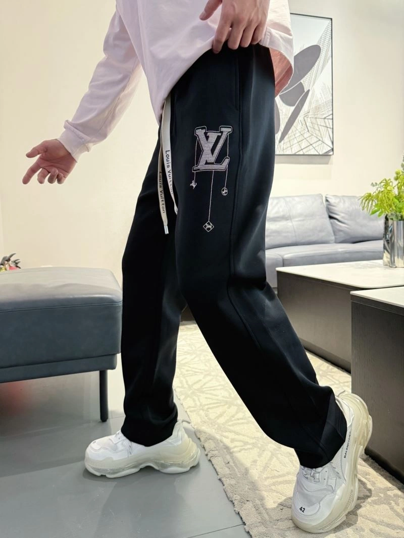Louis Vuitton Long Pants MultiPurpose 133028