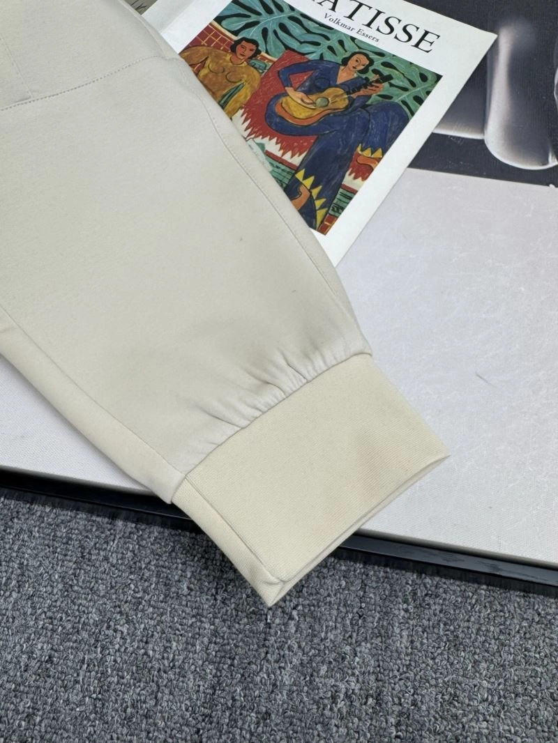 Louis Vuitton Long Pants Resilient 133024