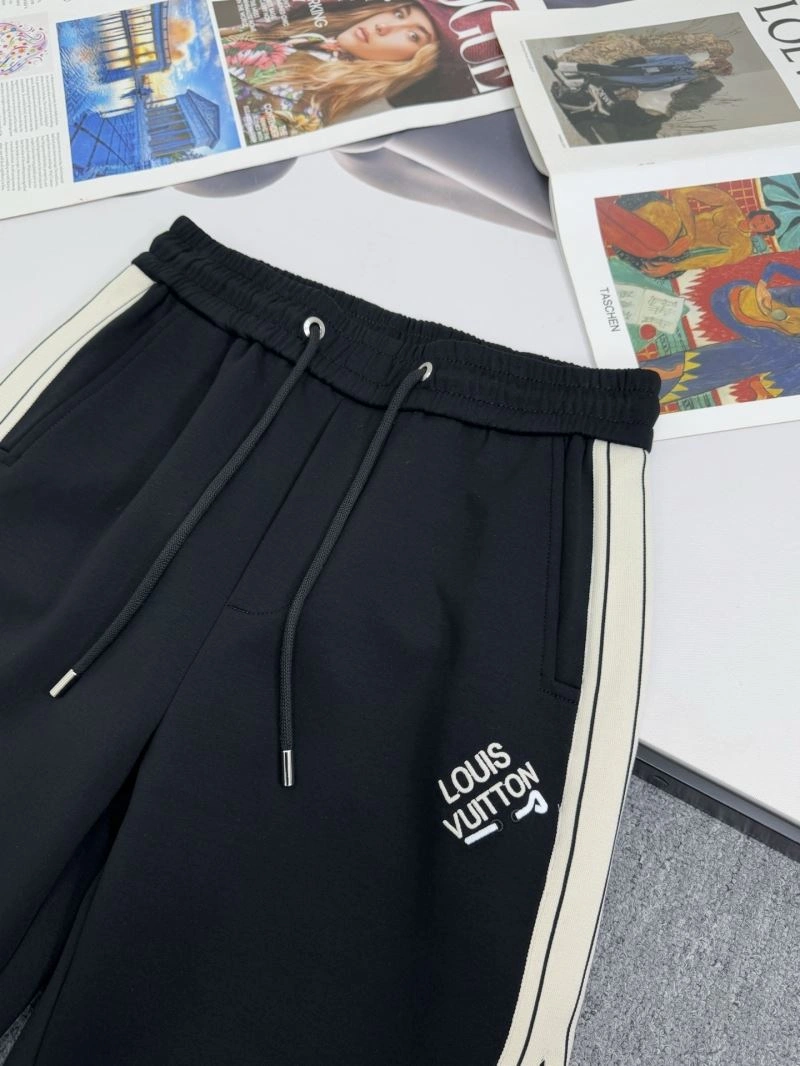 EyeCatching Louis Vuitton Long Pants 133011