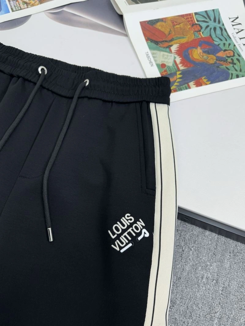 EyeCatching Louis Vuitton Long Pants 133011