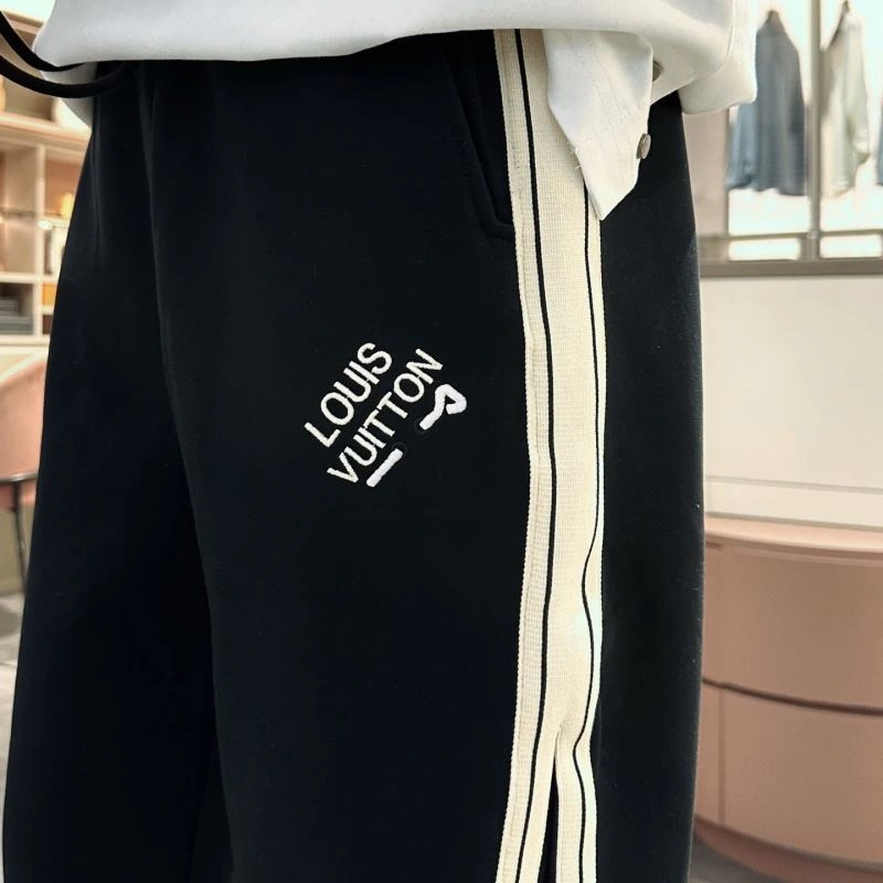 Louis Vuitton Long Pants Chic 133006