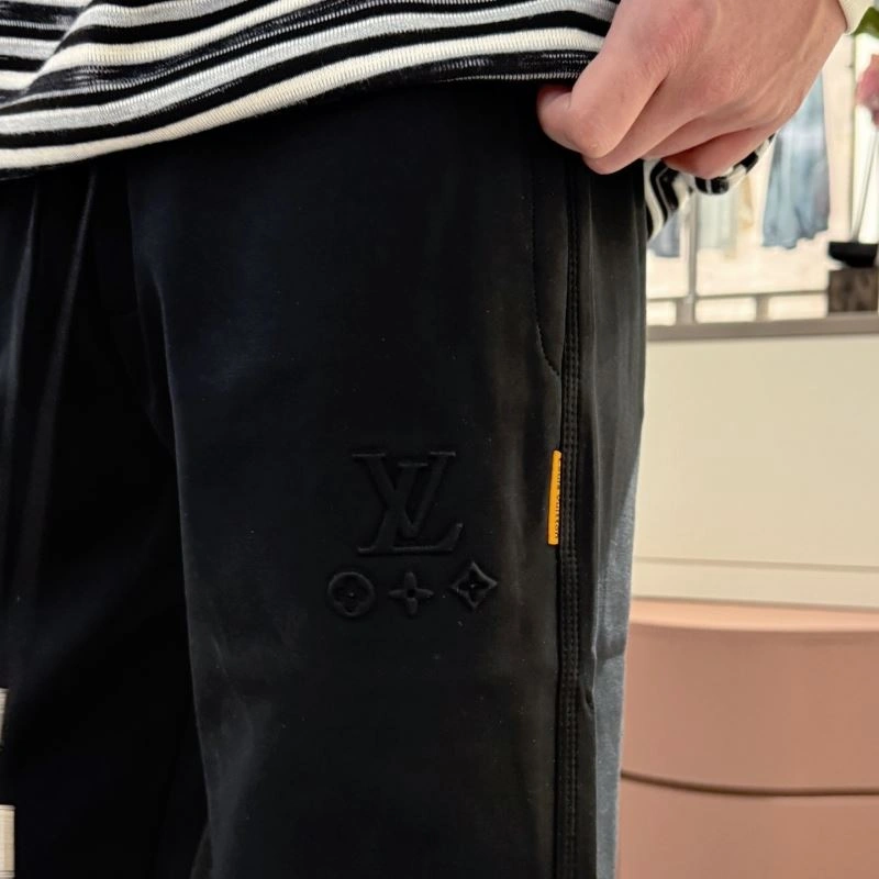 Louis Vuitton Long Pants WaterResistant 133002