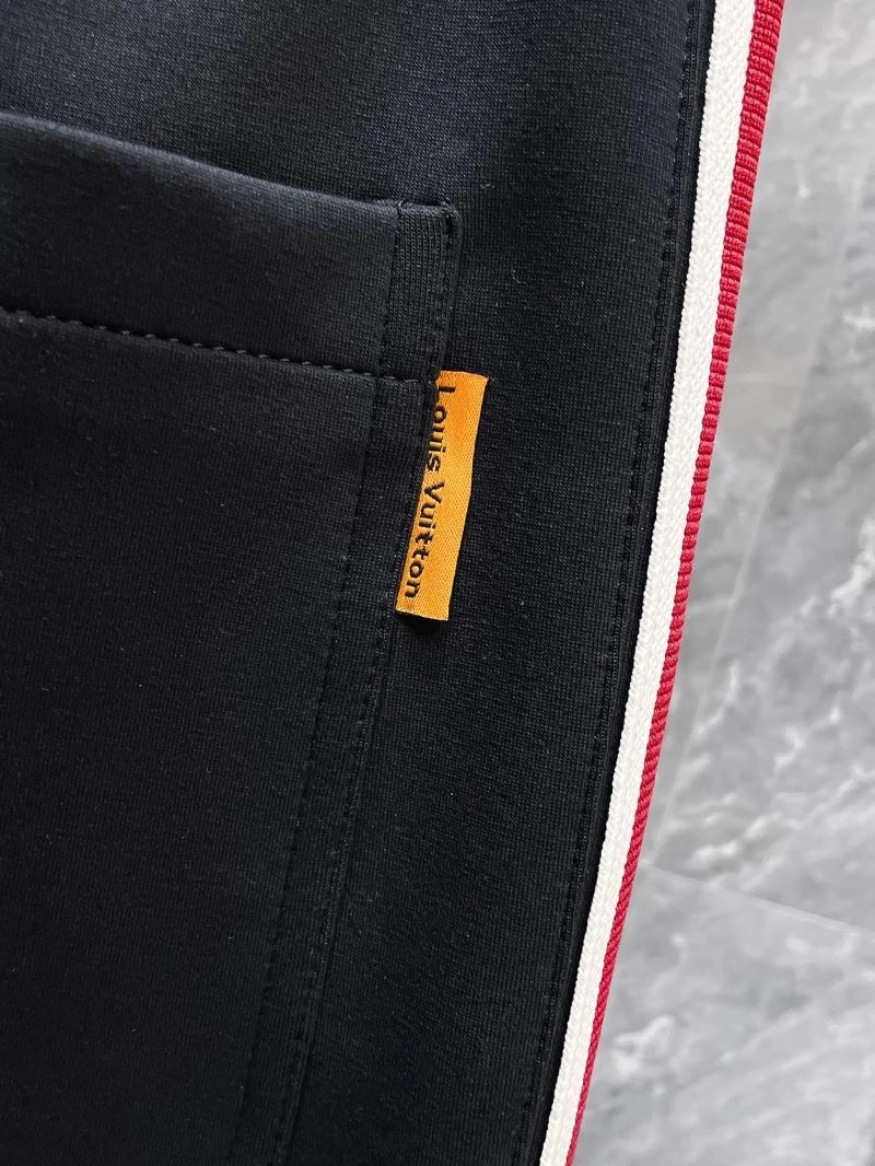Louis Vuitton Long Pants Sporty 133014
