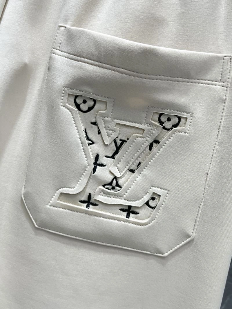 Louis Vuitton Long Pants FashionForward 133013
