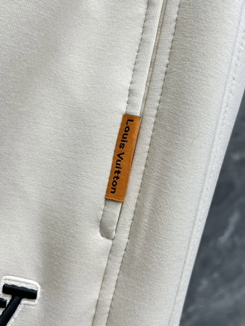 Louis Vuitton Long Pants FashionForward 133013