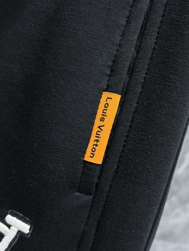 Minimalist Louis Vuitton Long Pants 133017