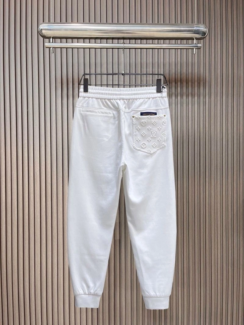 Effortless Louis Vuitton Long Pants 133015