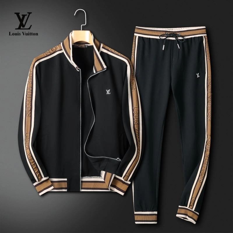 Effortless Louis Vuitton Long Suits 139131