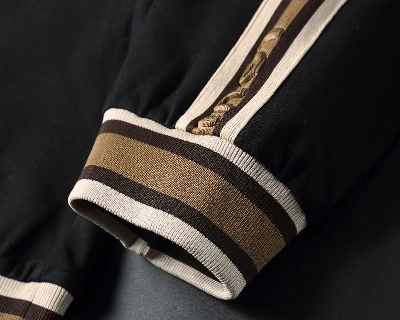 Effortless Louis Vuitton Long Suits 139131