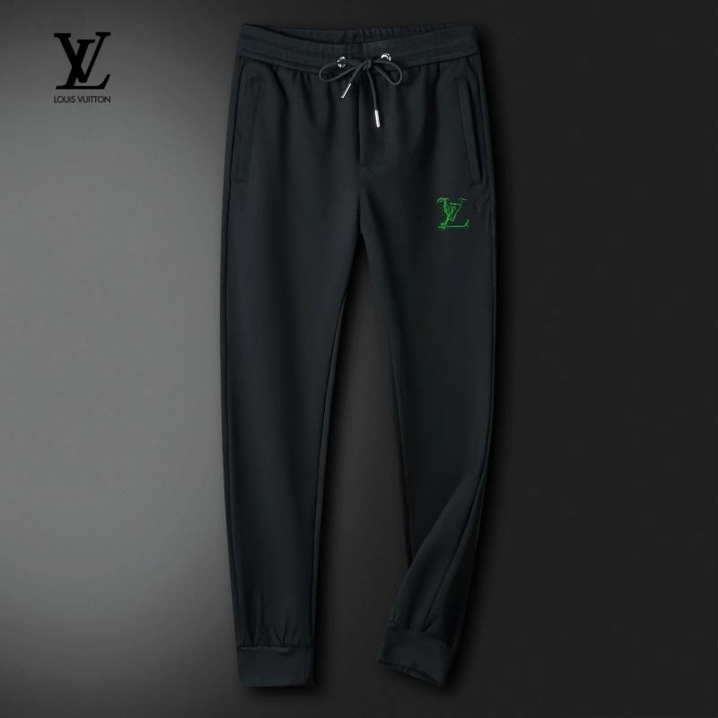 Stylish Louis Vuitton Long Suits 139121