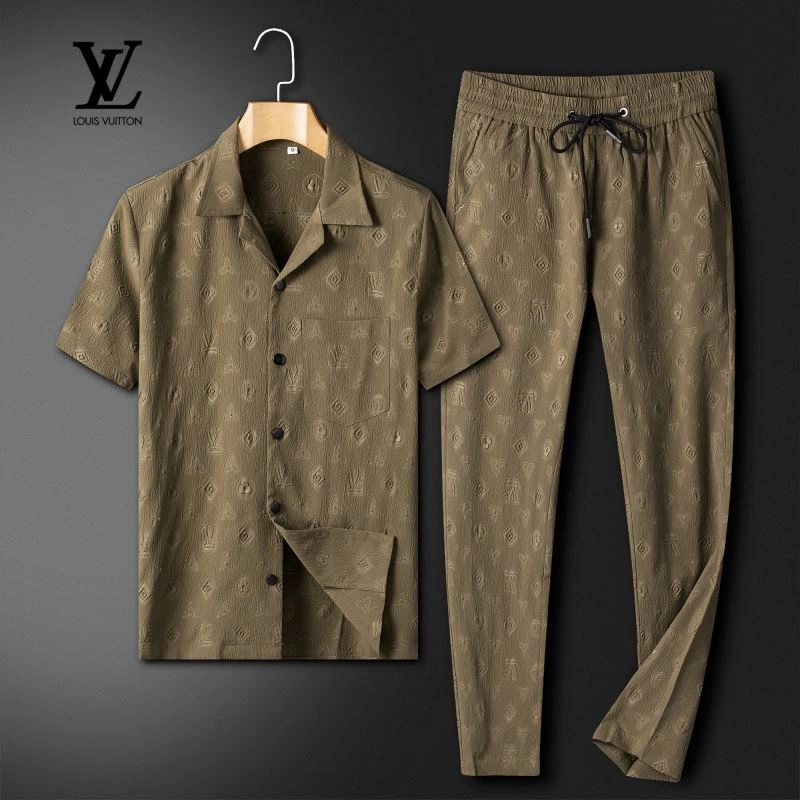 Minimalist Louis Vuitton Long Suits 131993