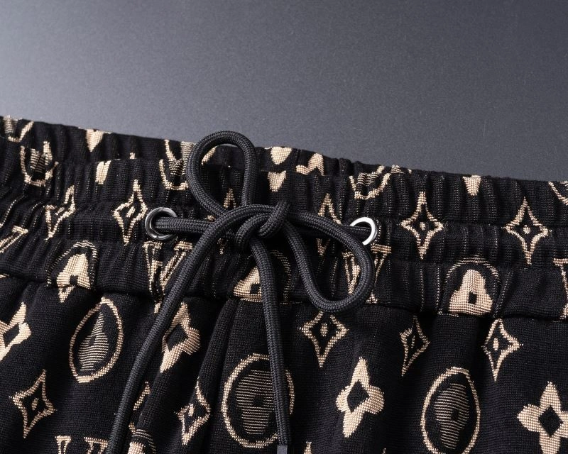 Trendy Louis Vuitton Long Suits 131977