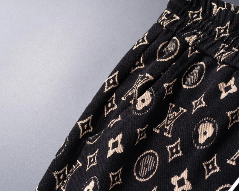 Trendy Louis Vuitton Long Suits 131977
