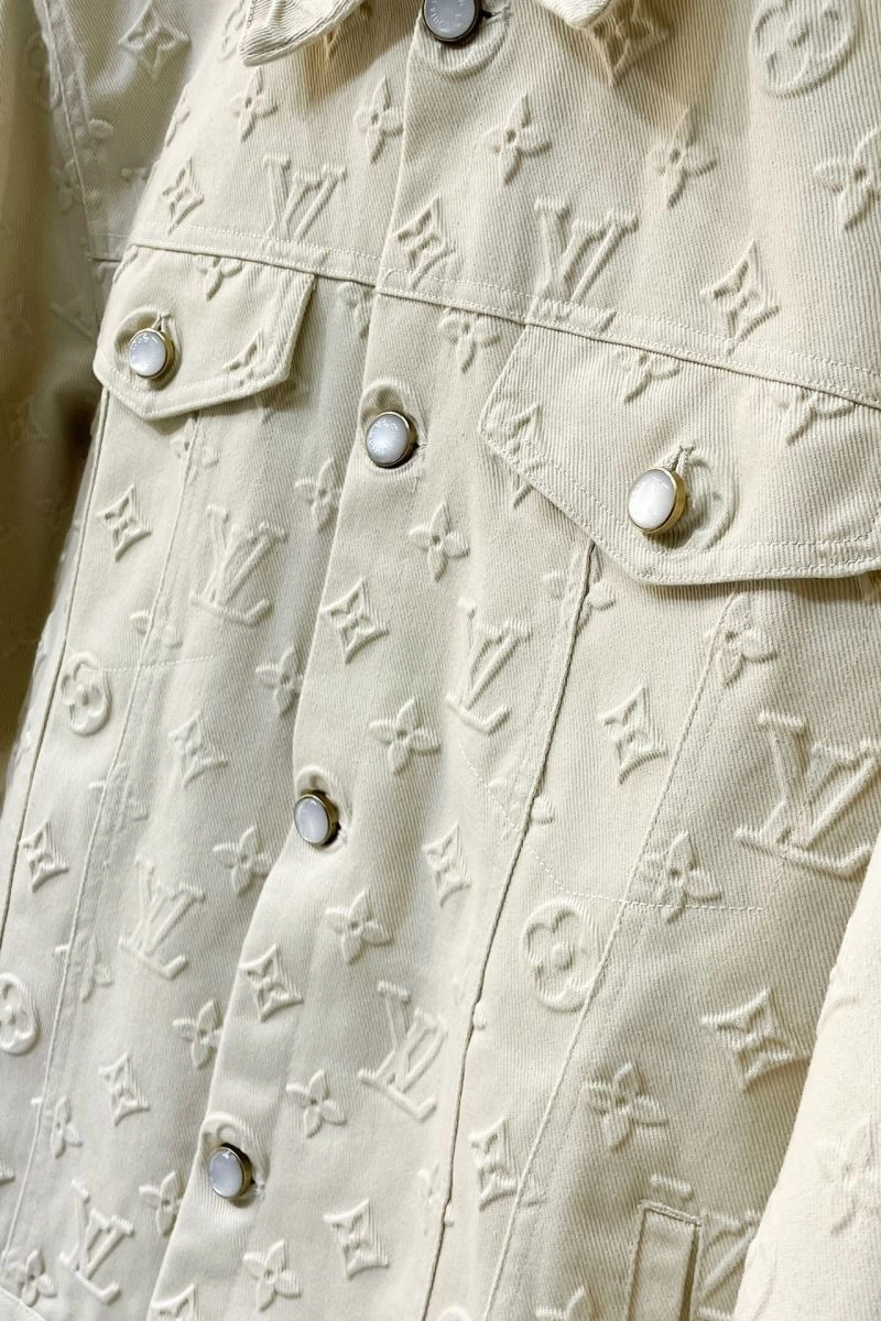 Seasonal Louis Vuitton Long Suits 139108