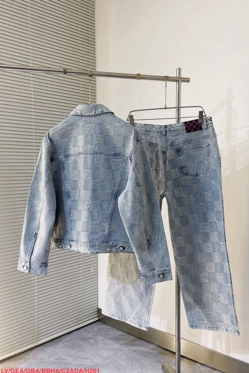 Louis Vuitton Long Suits Lightweight 139109