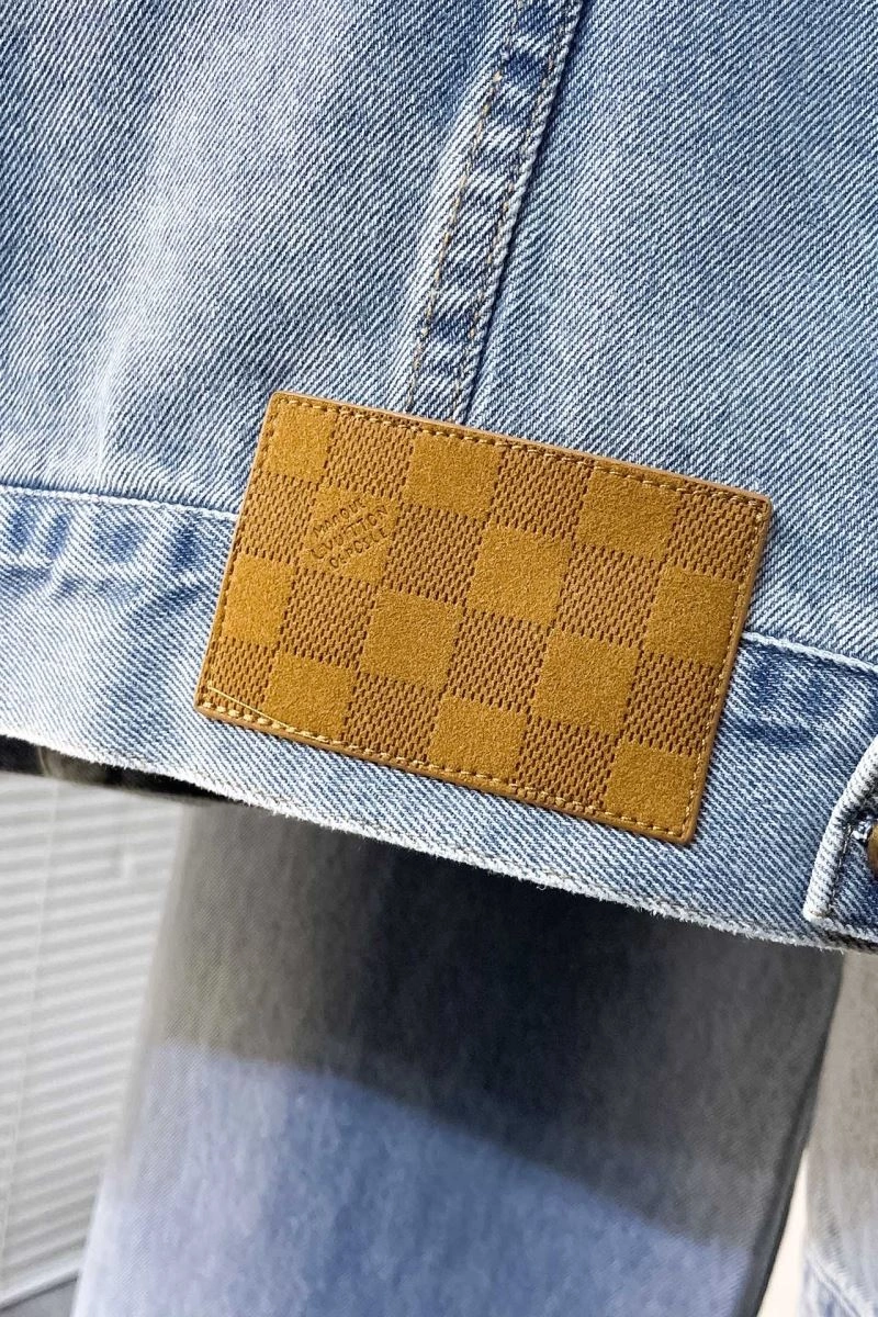 Louis Vuitton Long Suits Lightweight 139124
