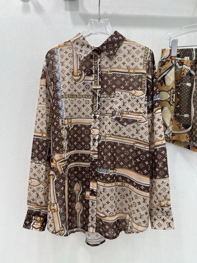 Trendy Louis Vuitton Long Suits 131065