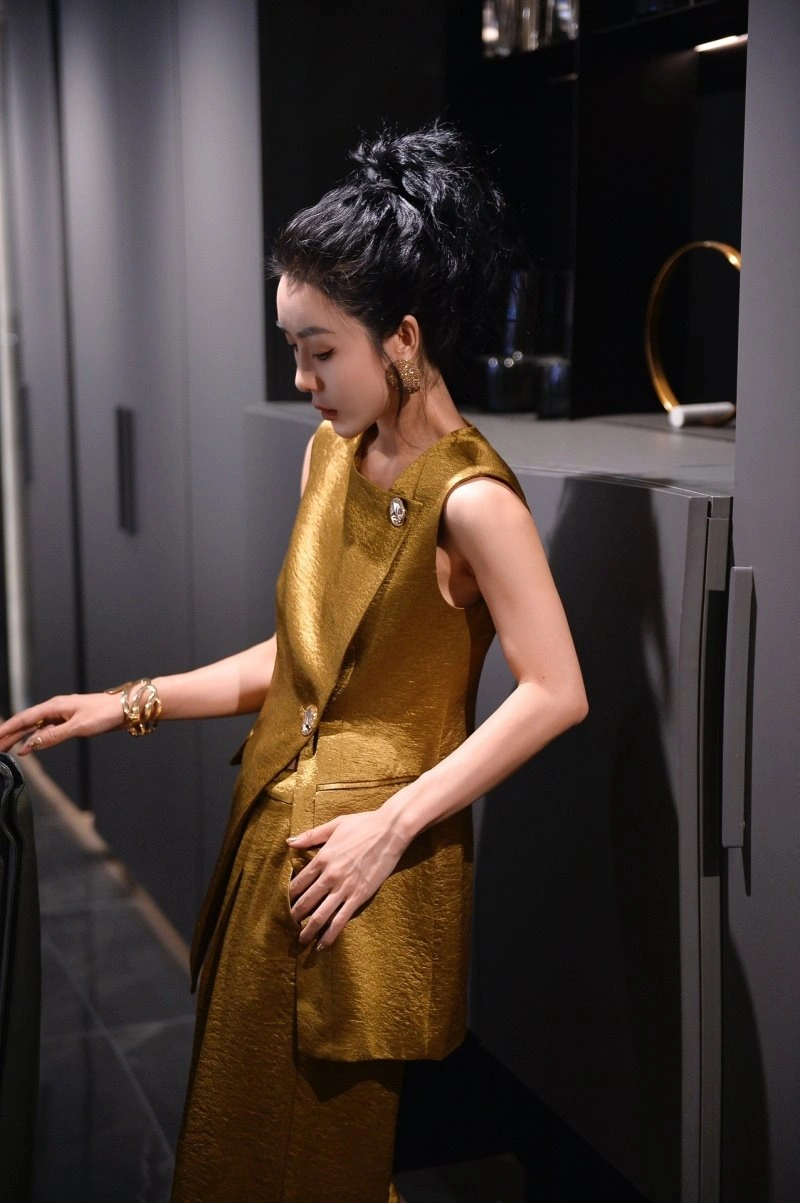 Louis Vuitton Long Suits SportInspired 131074