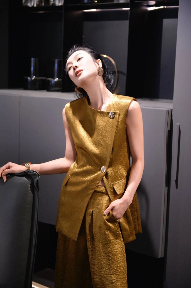 Louis Vuitton Long Suits SportInspired 131074
