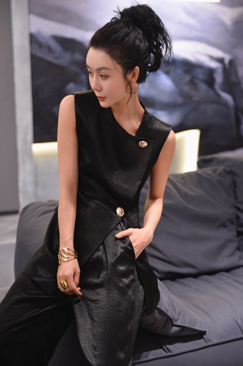 WaterResistant Louis Vuitton Long Suits 131078
