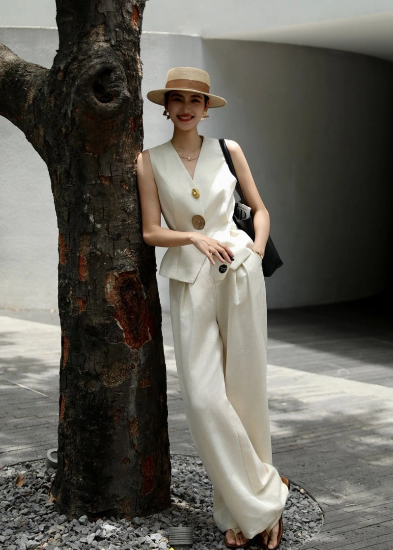 Louis Vuitton Long Suits Unisex 131782