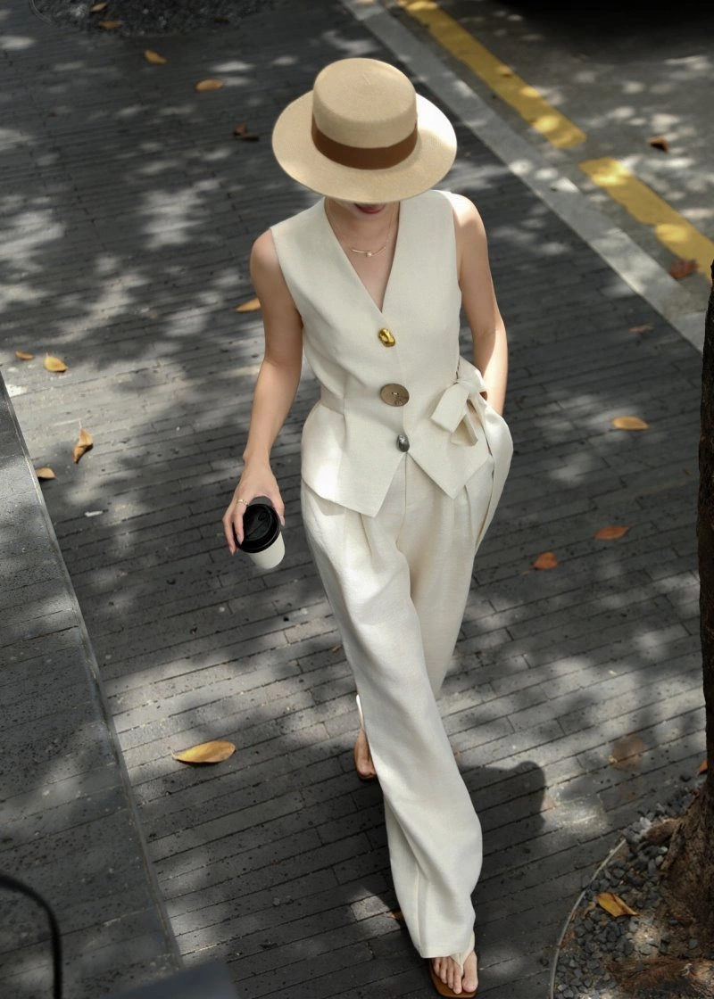Louis Vuitton Long Suits Unisex 131782