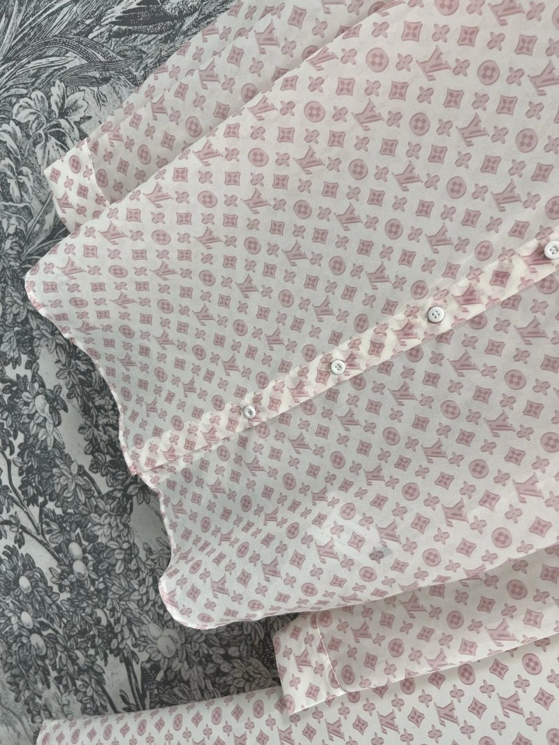 TechFriendly Louis Vuitton Long Suits 130756